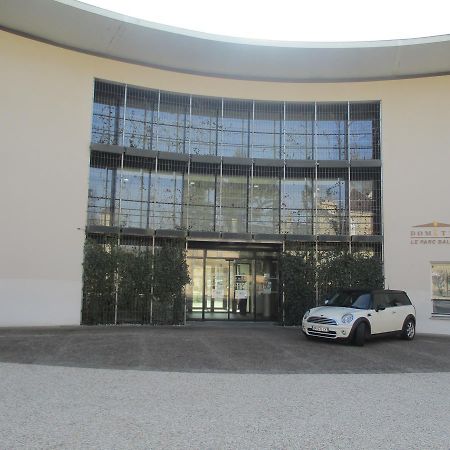 אפרטהוטל Châteauroux Domitys Le Parc Balsan מראה חיצוני תמונה