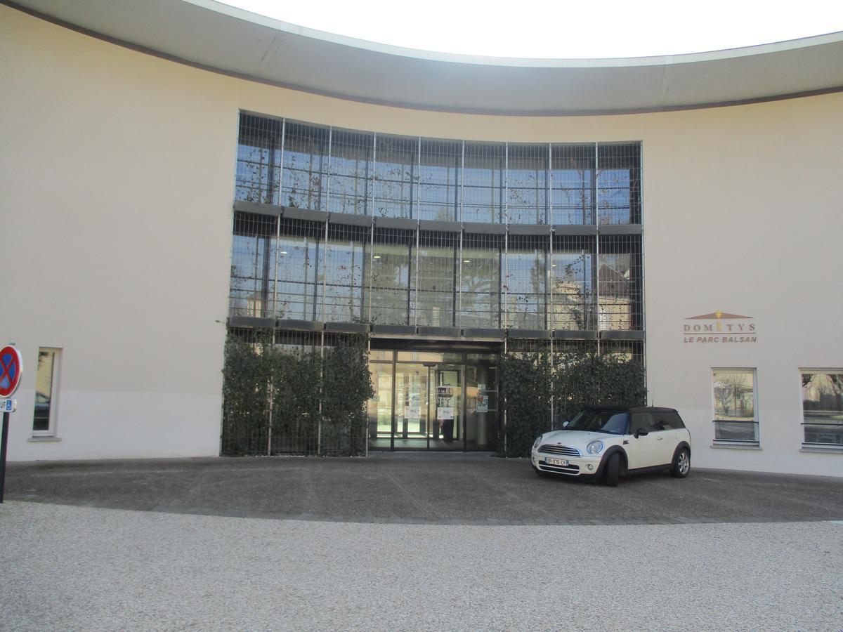 אפרטהוטל Châteauroux Domitys Le Parc Balsan מראה חיצוני תמונה